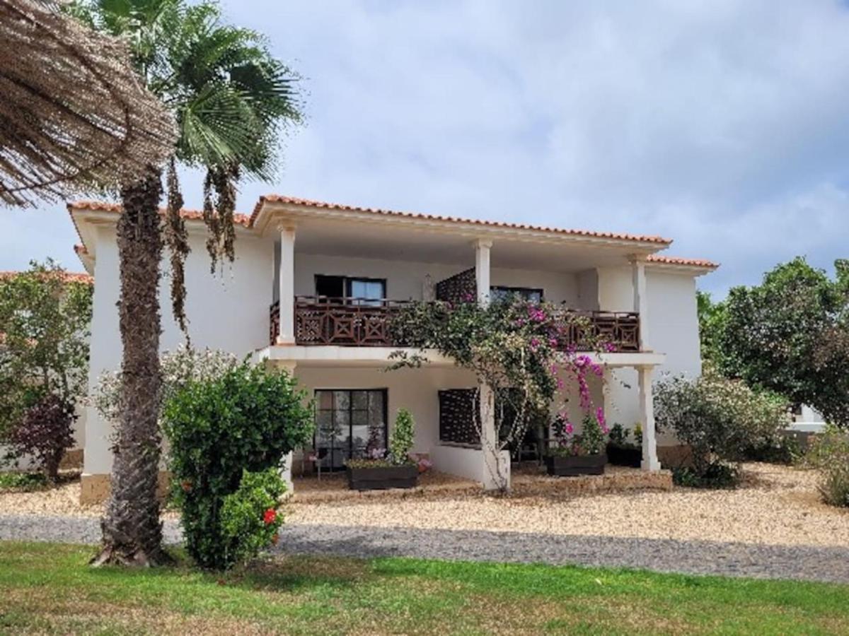 Apartment Tortuga Lovely 2 Bed And Gardens